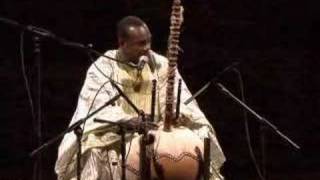 Toumani Diabaté  Cantelowes live at El Real Alcazar [upl. by Eirruc791]