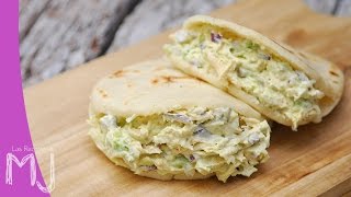 AREPAS REINA PEPIADA  Receta venezolana [upl. by Nyleve808]