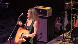 Sarah Smith  Three Little Birds Bob Marley Cover  LIVE [upl. by Winser365]