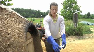 Lime Plastering a Cob Oven [upl. by Raychel]