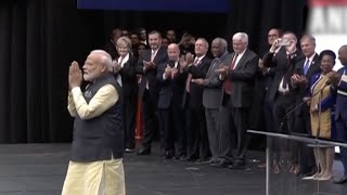 Howdy Modi Cheers chants greet PM as he arrives for mega Houston event [upl. by Arndt191]