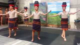 Ragragsakan Philippines traditional dance [upl. by Wartow]