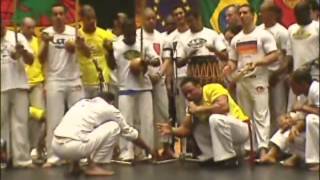 mestre charm e mestre camisa abada capoeira [upl. by Lewes]