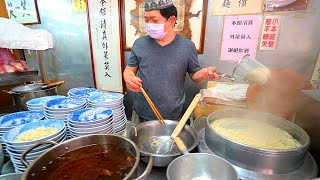 Muslim Street Food in TAIWAN  Taipeis HALAL Street Food HEAVEN  BEST Taiwanese Street Food [upl. by Hild317]