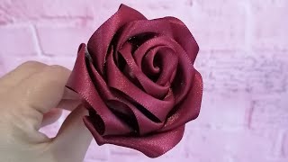 Como hacer una rosa con listón Súper fácil [upl. by Anaylil946]