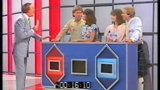 Bruce Forsyths Play Your Cards Right 1987 [upl. by Harewood]