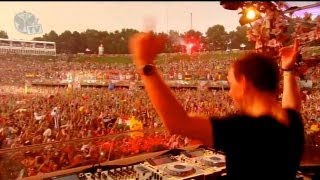 Hardwell Live  Tomorrowland 2013 [upl. by Noellyn]