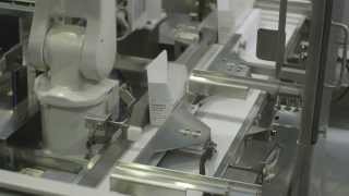 Robotic vial packaging system [upl. by Acinot]