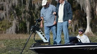 Real Anglers Try Minn Kota Ultrex LiftAssist [upl. by Leschen]