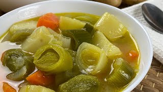 😋 PORRUSALDA VASCA Delicioso y Saludable CALDO DE PUERROS 😋 [upl. by Lyrad]