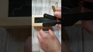 How to Put a Blade in the Straight Razor Sweyn Forkbeard SF8 [upl. by Remle]