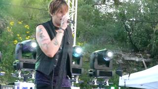 Hinder  Get Stoned  Sunken Gardens Theater  San Antonio TX [upl. by Obocaj314]