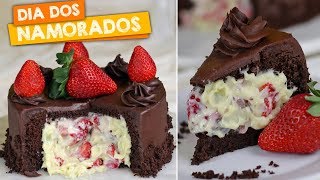 BOLO BOMBOM DE MORANGO  BOLO DE CHOCOLATE COM MORANGO  Nandu Andrade [upl. by Haronid]